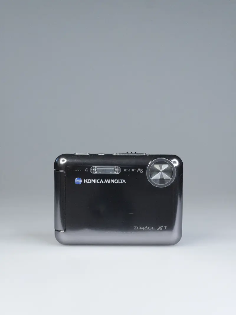 Konica Minolta DiMAGE X1