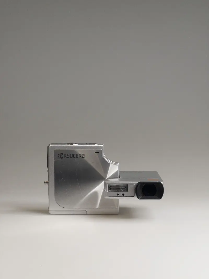 Kyocera Finecam SL400R