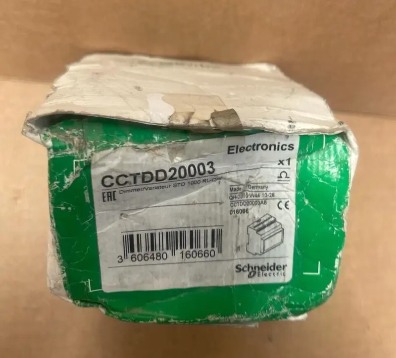 Schneider Electric - CCTDD20003 - Dimmer/Variateur STD 1000